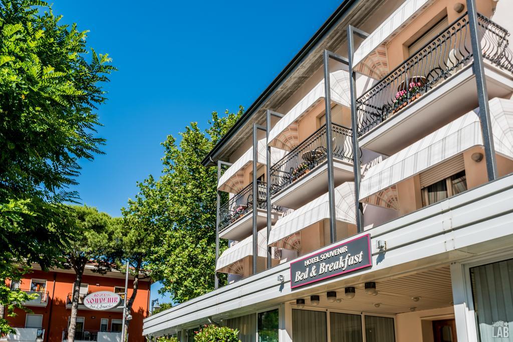 צ'סנטיקו B&B Hotel Souvenir מראה חיצוני תמונה